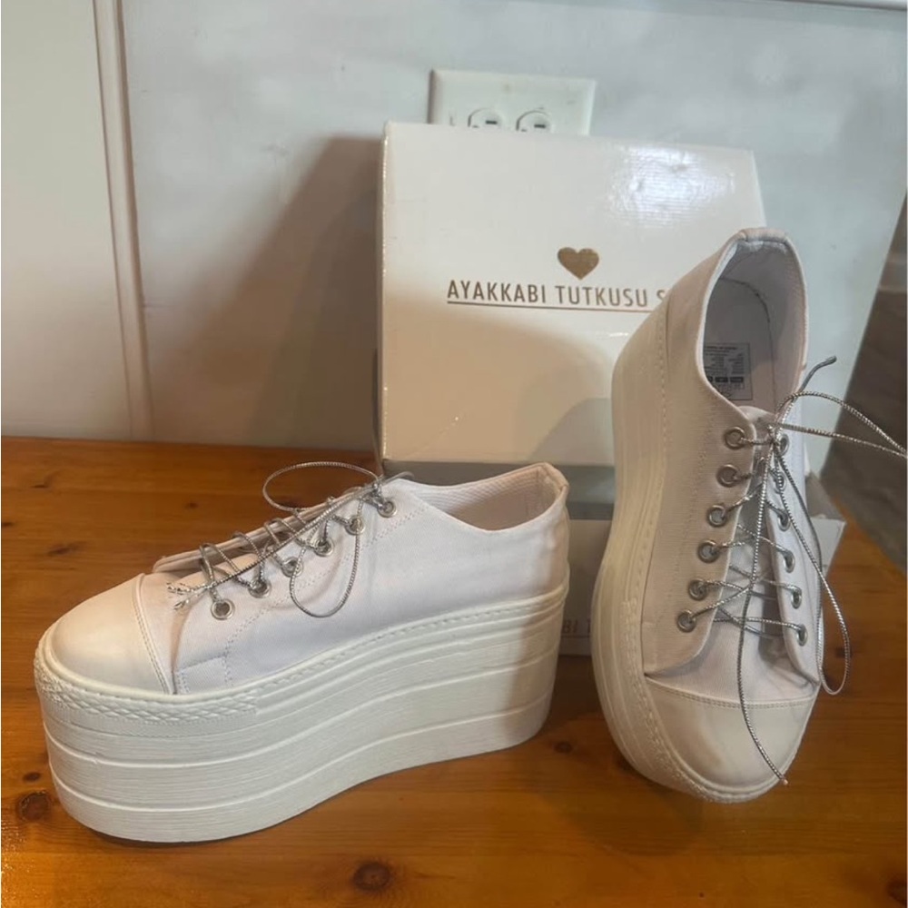 Women's White Platform Shoes